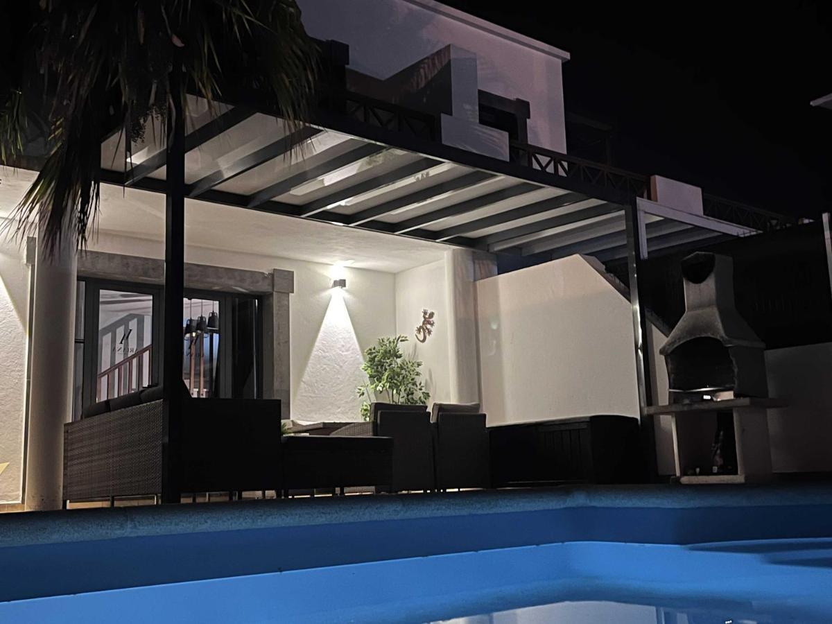Villa Ariana - Playa Blanca Exterior photo